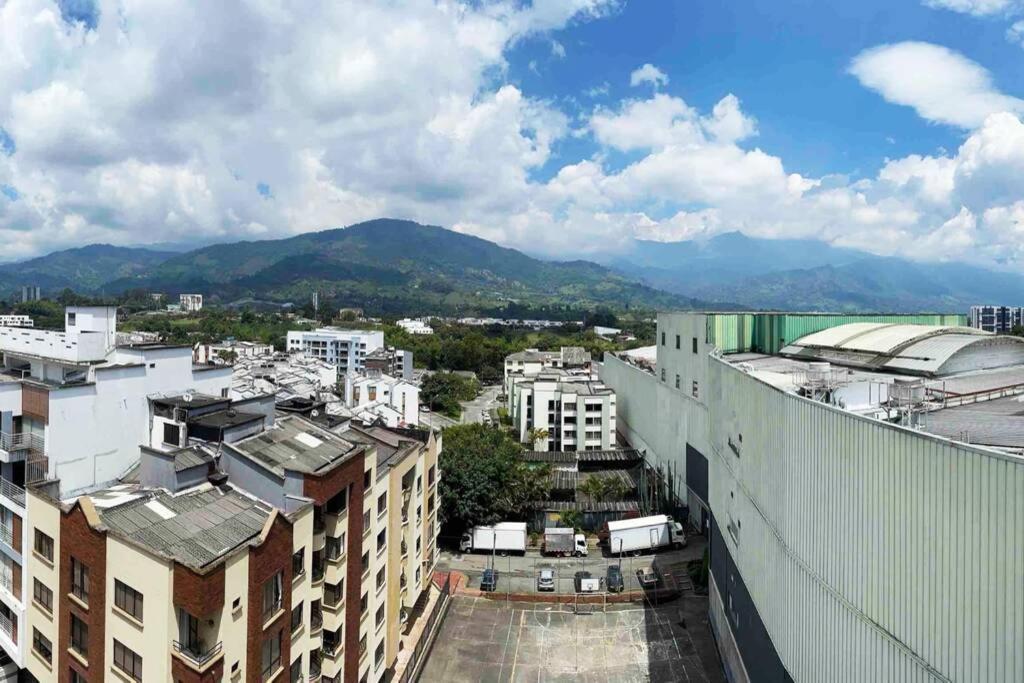Comodo Apartamento Con Excelente Ubicacion Armenia  Luaran gambar